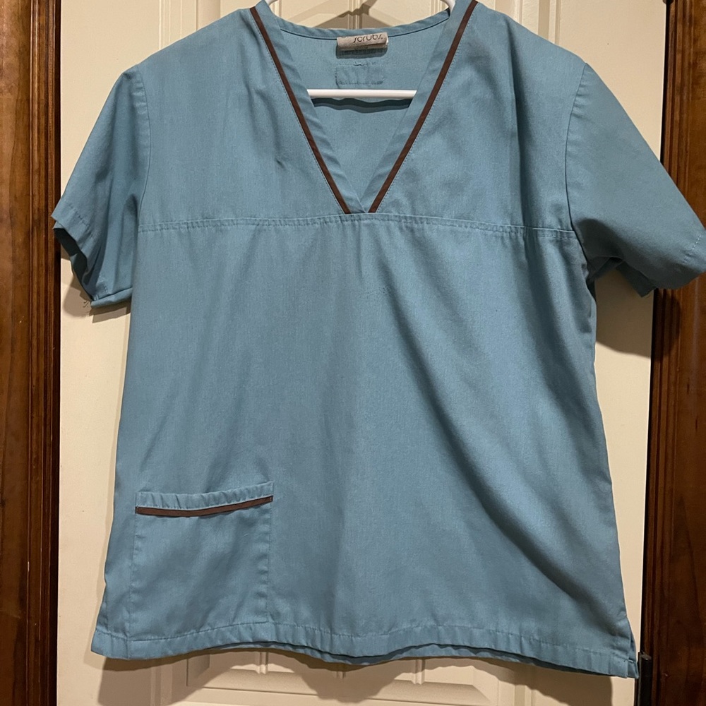 Urbane Scrub Top